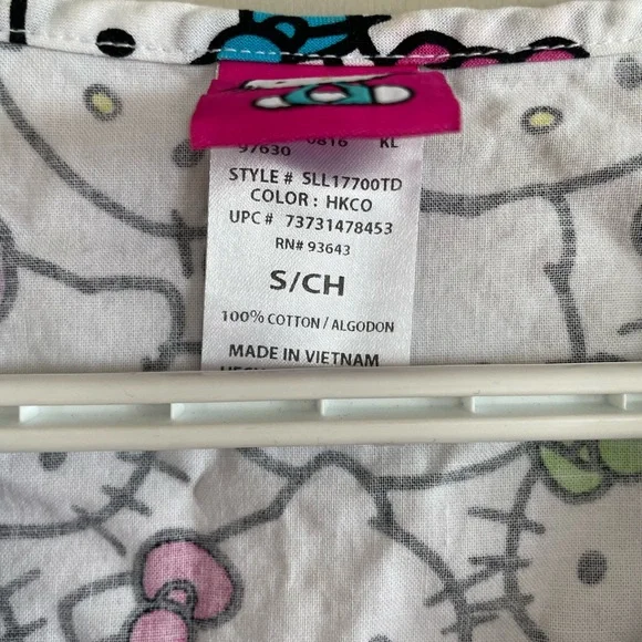 Scrub Tops (Individual OR Bundle) - Picture 3 of 11